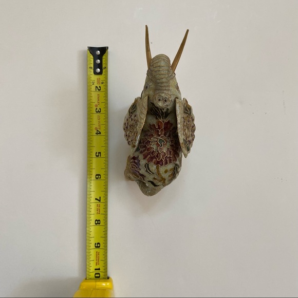 Elegant Elephant Statue with Trunk Facing Upwards - Picture 4 of 8